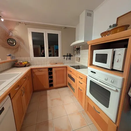 Detached House In A Quiet Location With A Pool Vila *